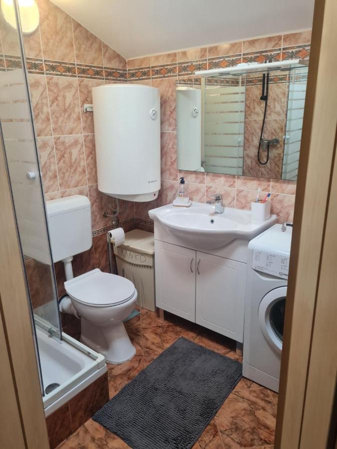 Apartments Dilja マリンスカ エクステリア 写真