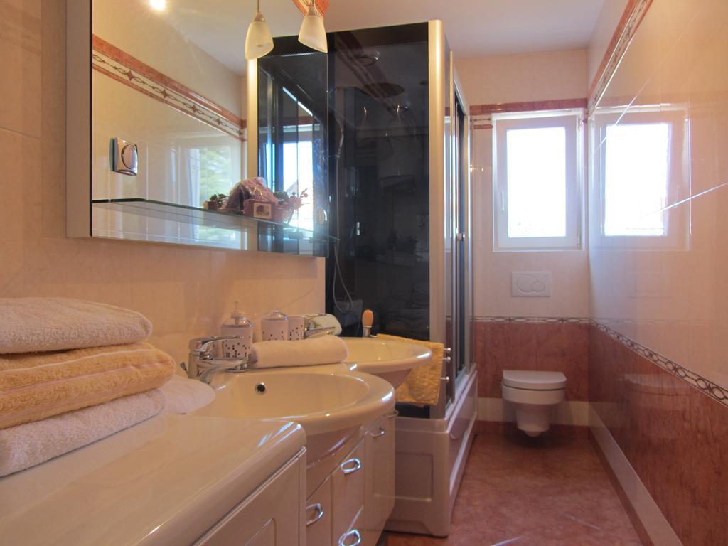 Apartments Dilja マリンスカ 部屋 写真